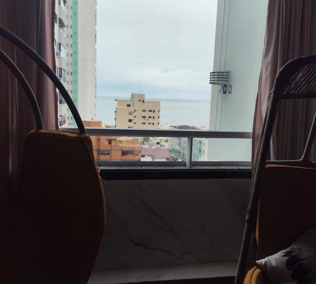 Homestay 3 Quartos Moderno Economico Hostel Av Brasil Balneario Camboriu Brazil